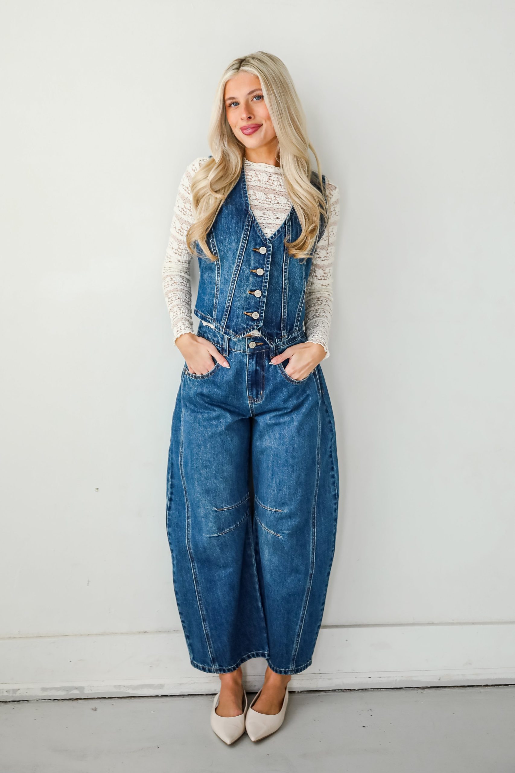 shopdressup_denim_vest_51020461-df95-4192-95ed-b902c1951708.jpg