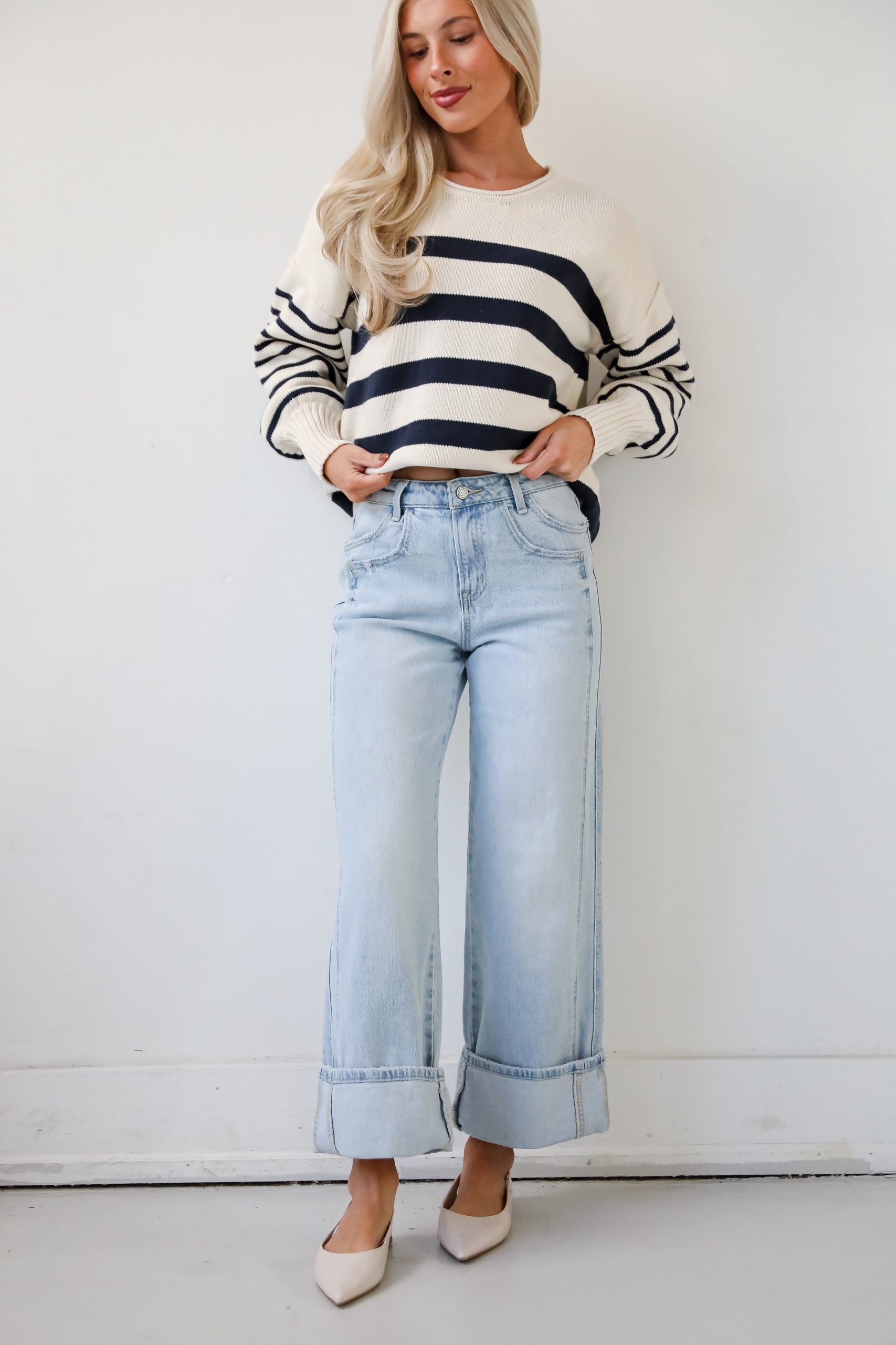 shopdressup_light_cuffed_denim_jeans-2.jpg