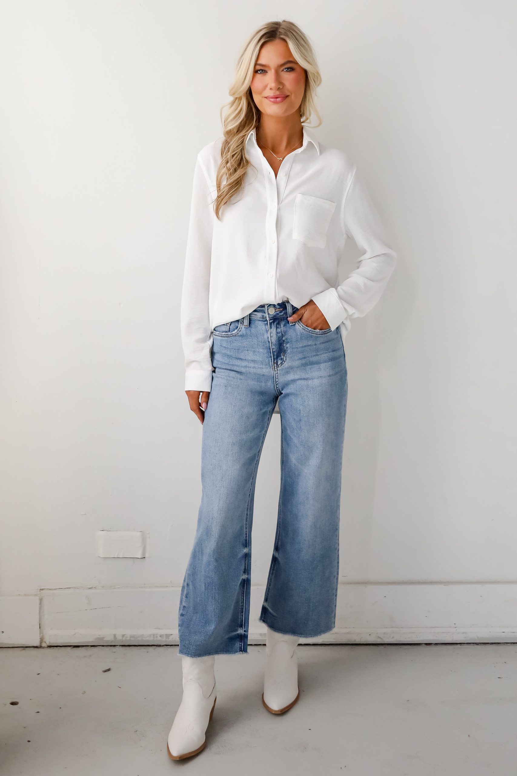 shopdressup_medium_wash_wide_leg_jeans.jpg